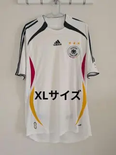 Item thumbnail for item 813702e5-dca7-4cd9-8941-1b24fc714abc