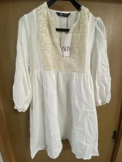 タグ付き！ZARA ☆ホワイト レース付き チュニック S
