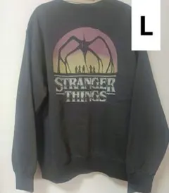 GU　新品　ストレンジャーシングス　スウェットプルオーバー　L　ネットフリックス