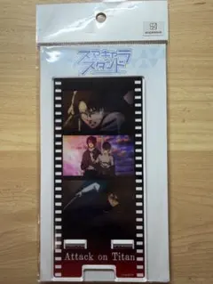 進撃の巨人 フィルムスタンド