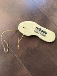 新品 Adidas インソール型 チャーム キーホルダー