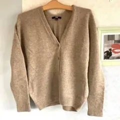 【UNIQLO プレミアムラム 3Dニット｜彫刻のような一枚】