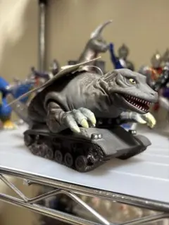 恐竜戦車 やまなや 怪獣郷 戦車怪獣 （グリーン）ウルトラセブン