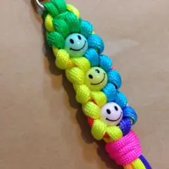ニコちゃんのパラコードキーホルダー