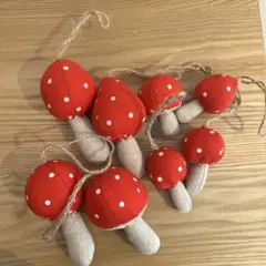 【クリスマスオーナメント】きのこ8個