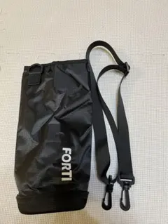 FORTI 1.5L 水筒カバー ブラックのサムネイル