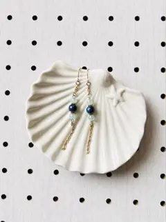 Item thumbnail for item 76be39df-978f-4405-ae6f-bbd0481ccd2a