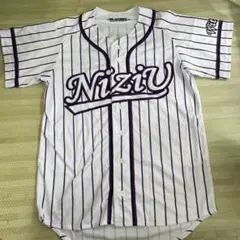 あ*お様 NiziU アヤカ ユニフォーム NiziU AWAKEユニフォーム♡アヤカ - メルカリ