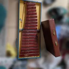 Item thumbnail for item de5af515-57ac-4f5a-89ac-1d786acb3c1b