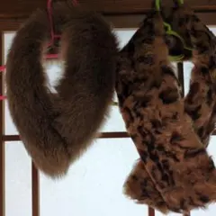 ファー マフラー ブラウンと 模様ありの2本