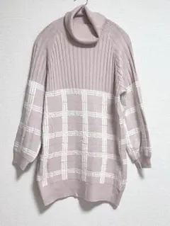 【匿名配送】美品　titty&co タートルネック　チェック柄ニット　S ピンク