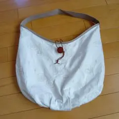 布製肩掛けトートバッグ