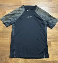 Nike DRI-FIT スリムフィット シャツ ブラック