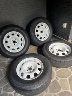 送料込 ディフェンダー純正 18インチ タイヤホイールセットのサムネイル