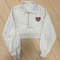 【INGNI】ハーフジップ　ハートロゴ　クロップド丈トレーナー