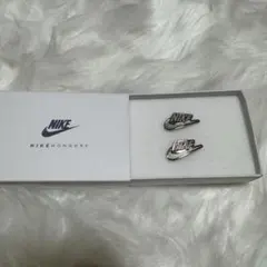 【NIKE】シューレースデュブレ シルバー 韓国購入 未使用のサムネイル