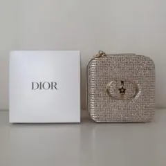 Item thumbnail for item 358fb43d-12dd-4e64-a75f-e60250cd70b6