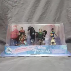 ムーラン　フィギュアリン　プレイセット　ディズニー