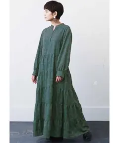 フェリシモ　MEDE19F　ヴィンテージプリントマキシワンピース　グリーン