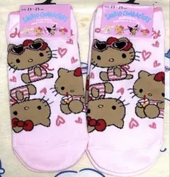 しまむら サンリオ　ハローキティ 日焼け キティ 靴下　ソックス　2足セット