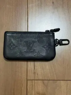 ルイヴィトン トリオメッセンジャー コインケース　シャドウ モノグラム カード