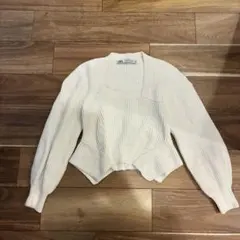 ZARA 白　ニット