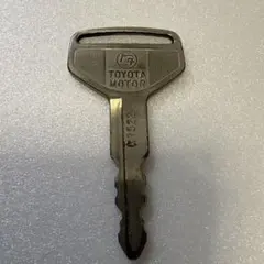 【昭和レトロ】ヴィンテージのトヨタのキー、TOYOTA MOTORカタカナの印字