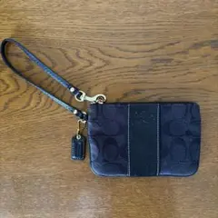 【未使用】COACH シグネチャー リストレット ポーチのサムネイル