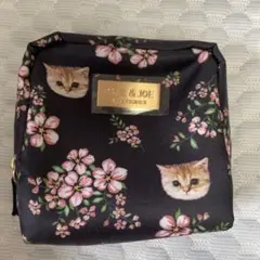 PAUL & JOE 猫と花のポーチ