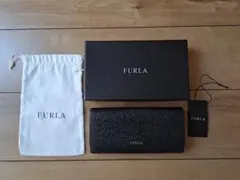 FURLA ブラック 長財布