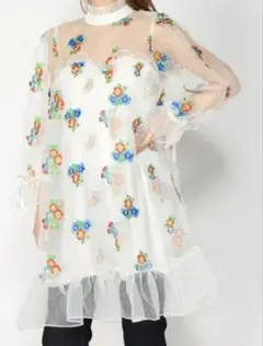 miwa 着用　シスタージェーン　ワンピース