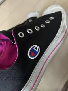 スニーカーのサムネイル