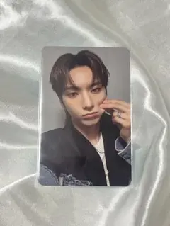 Item thumbnail for item 8a5a099c-34fb-4cfc-b28f-0efe2cf7e9d7