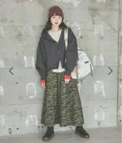 全新niko and... 腰帶傘裙 迷彩L