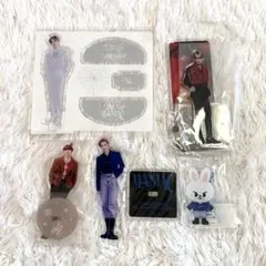 StrayKids leeknow アクリルスタンド まとめ売り リノ アクスタ - メルカリ