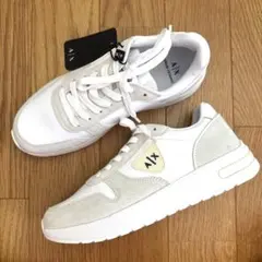 ARMANI EXCHANGE 白スニーカー　25cm 新品未使用タグ付きのサムネイル