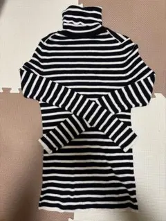 ユニクロ　メリノリブタートルネックセーター　ブラック