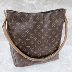 Item thumbnail for item ad5dc6f0-8895-4807-b8ae-ea268ce61ab1