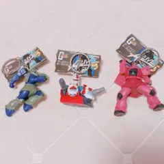 ★ ガンダム ★ 機動戦士ガンダム ラージサイズキーホルダー アライブ5 3点