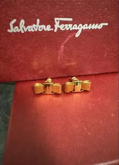 2026年最新】Salvatore Ferragamo 付属品：箱 レディース ピアス(両耳