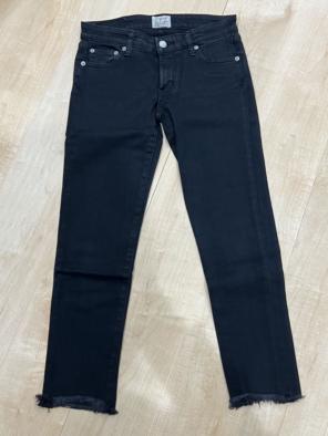 アングリッド・ブラックフレイドヘムストスリ・24