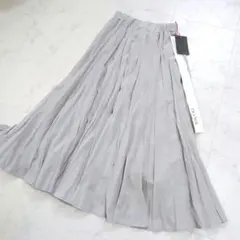【新品タグ付】トラノイ　TRANOI.　 プリーツロングスカート ボリュームのサムネイル