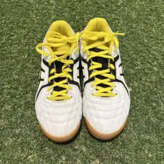 asics フットサルシューズ