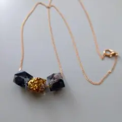 難あり　レジン　ブルーゴールドストーン　フェイク金箔　ネックレス　★No.2