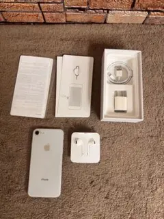 iPhone 8 パールホワイト 64GB SIMフリー