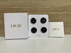 ノベルティ Dior ピンバッジ 4点セットのサムネイル