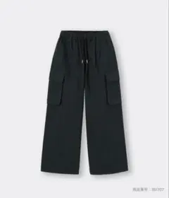 試着のみ未使用　140 GU 黒　カーゴパンツ　ダボめ
