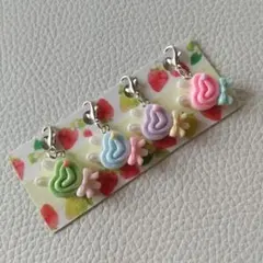 チャーム #1075 うさぎ型ペロペロ　キャンディ ミニチュア デコパーツ