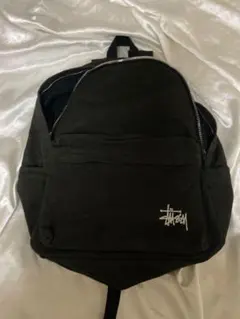 STUSSY ロゴ刺繍 リュックサック - メルカリ