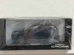 TOYOTA COROLLA CROSS ミニカー マッシブグレーのサムネイル